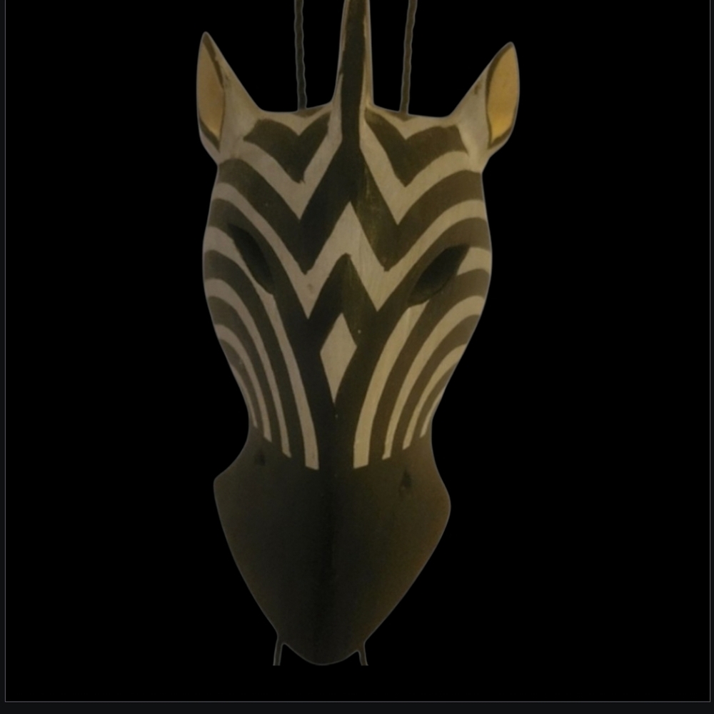 Hand-carved Wooden African Animal Masks Wall Hanging Art Giraffe Zebra Elephant - Picture 8 of 13